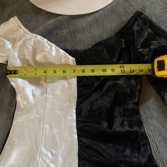 Nasty gal black and white half and half mini dress - Picture 4 of 5